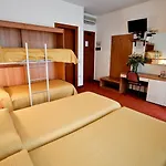 Hg Due Ragni 3* Villorba