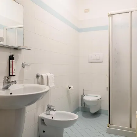 Hg Due Ragni 3* וילורבה