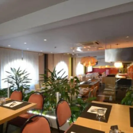 Due Ragni E Ristorante 3*