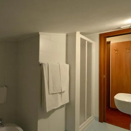 Due Ragni E Ristorante Hotel