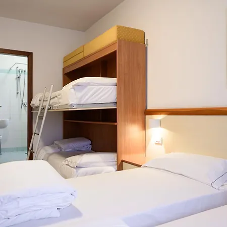 Due Ragni E Ristorante Hotel 3*