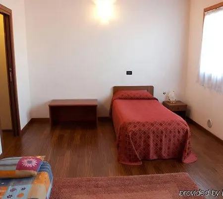 Due Ragni E Ristorante Hotel 3*