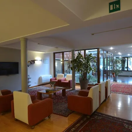 Due Ragni E Ristorante 3*